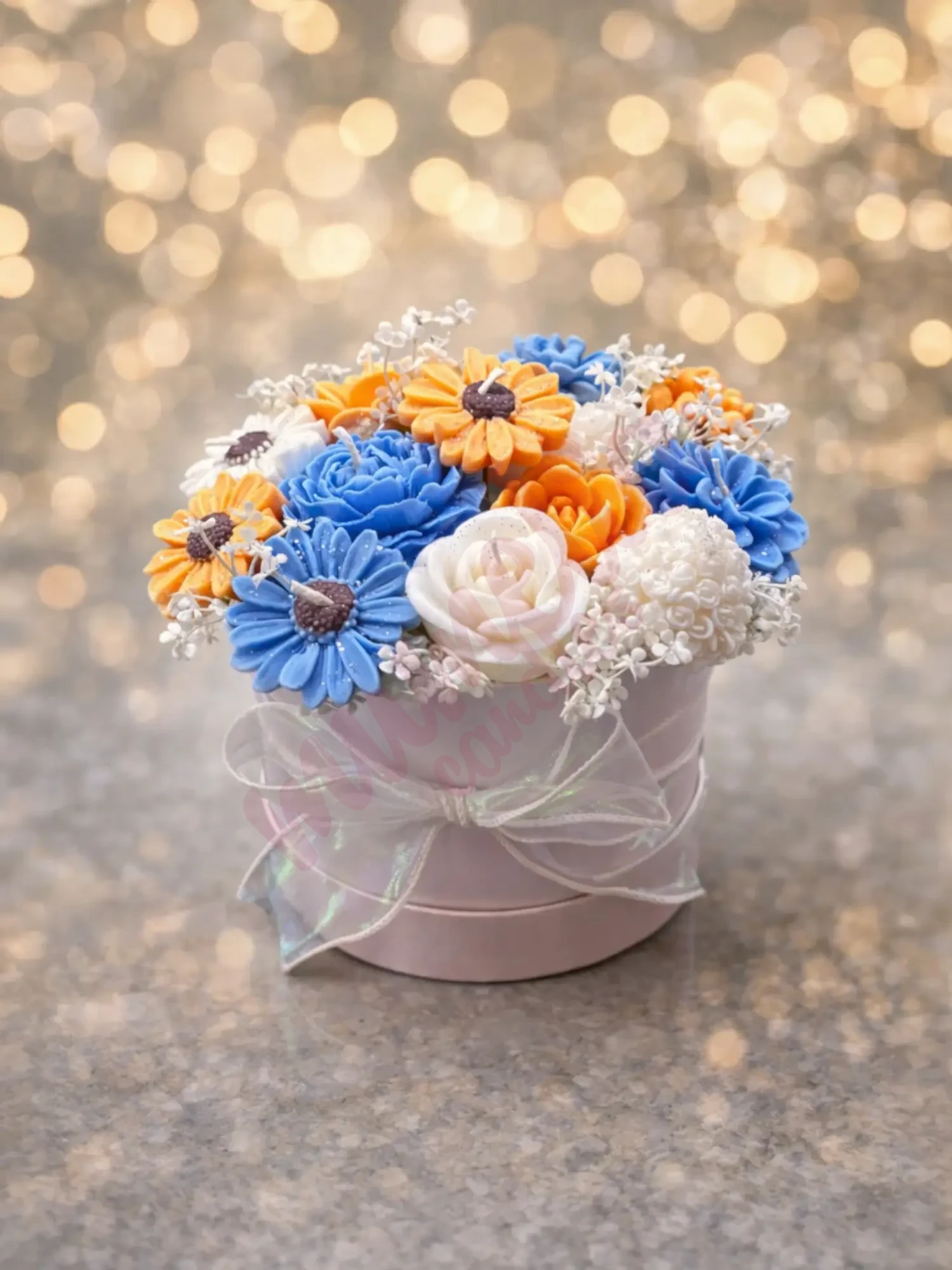 M-PR-1312-1-min Candlelit Charm - Doğal Soya Mum Buketi - Görsel 1